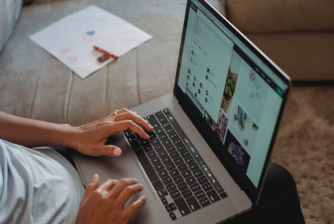 مجموعات التوظيف على الفيسبوك